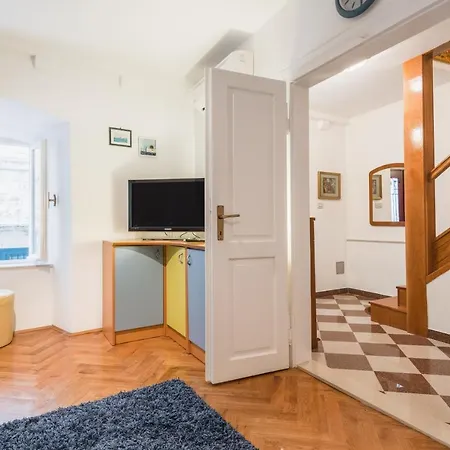 Ferienhaus Old Town Duodecim *