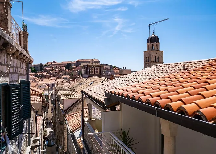 Old Town Duodecim *